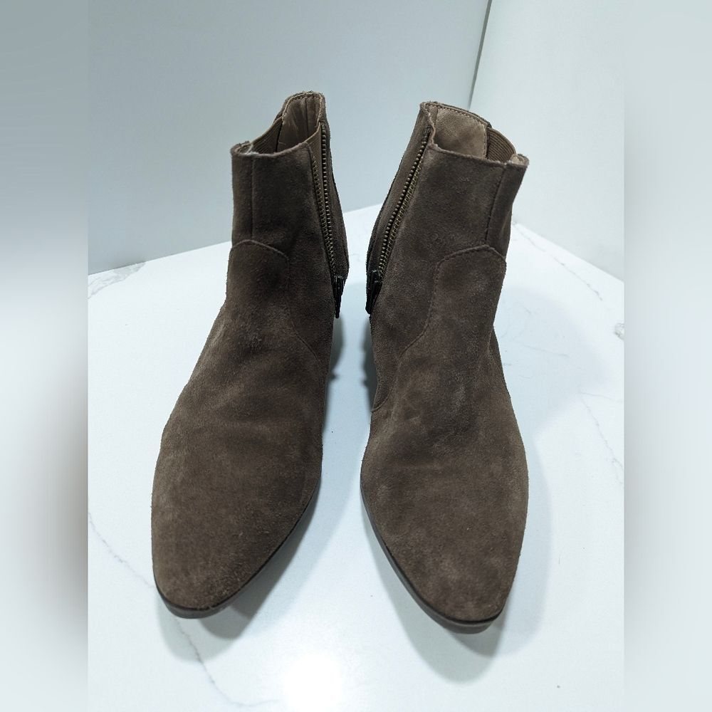 Adam Tucker Trixie brown Suede leather faux zipper cowboy ankle Bootie Size 9.5 - Picture 4 of 14